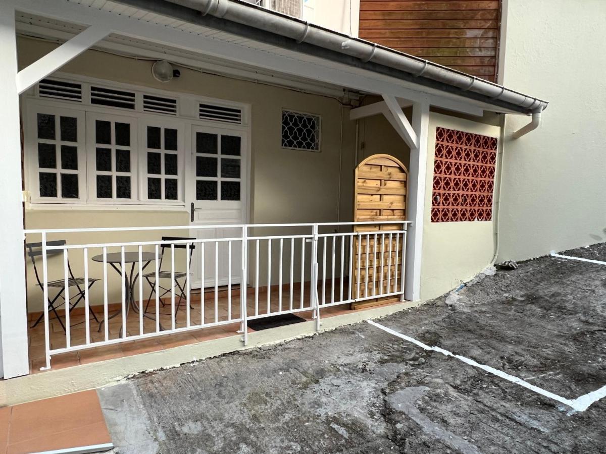 Appartement Cosy Et Bien Situe Fort-de-France Exterior foto